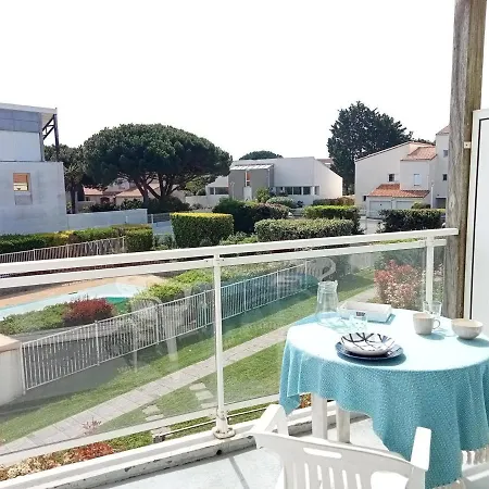 Avec Balcon A - Fr-1-551-9 La Rochelle (Charente-Maritime)