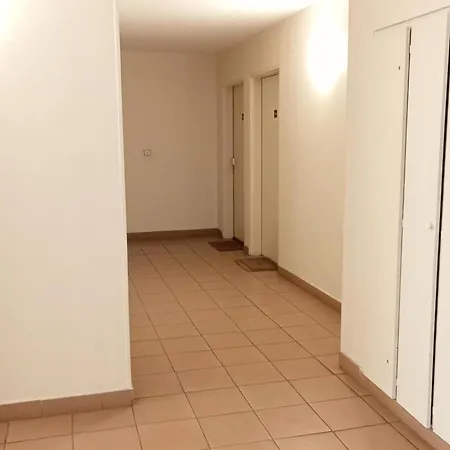 Appartement Avec Balcon A - Fr-1-551-9 La Rochelle (Charente-Maritime)